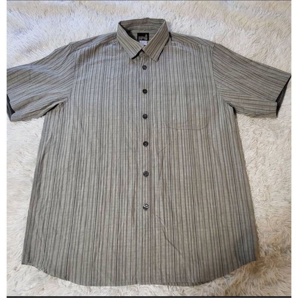 Weekendz off  short sleeve embroidered stripe storm shirt L